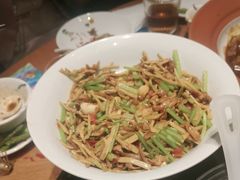 -鑫小城故事·藕汤·家常菜(台北一路总店)