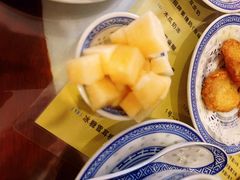 -广信牛奶甜品世家(台东店)