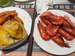 -金马门国际美食百汇(珞喻路店)