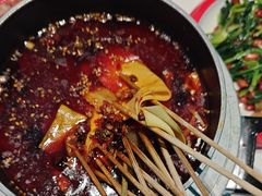 -路边边.炒菜烧烤.音乐餐厅(良乡长虹店)