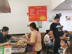 -何永光123鲜牛肉馆(1号店)