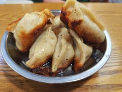 -黄阿姨锅贴大王(万航渡路店)