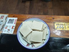 -三里屯土灶炖公鸡地锅鸡(江东店)