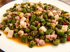 青椒霸王兔-晶泽丽琅·鱼鲜川菜(川师店)
