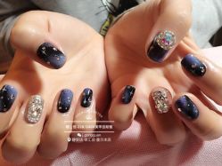 -睫乐园•睫公馆•美睫美甲沙龙