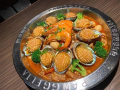 -胖哥俩肉蟹煲(石家庄长安万达店)