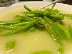 -铜锣湾·有麝自然香(渝北财富中心店)