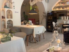 -春树下·树屋花房西餐厅(罍街AS1980店)