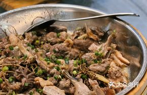 Steamed Duck with Ground胆 Head