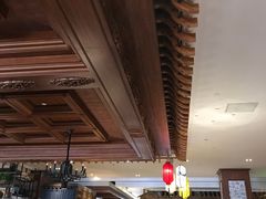 -八府香鸭·啫啫煲(华山路店)