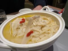 -桂满陇·手作小笼包&江南叫花鸡(中山公园店)
