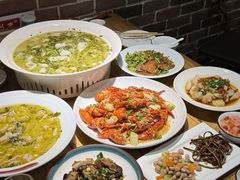 -小三峡食府(西五路店)
