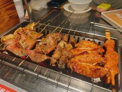 -绿地三只羊羊肉串(万科店)