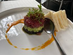 牛肉塔塔配牛油果黑橄榄酱-Solo(衡山路店)