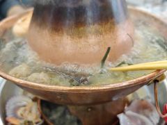 -一口猪海鲜浑锅·东北家常菜