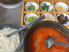 -桥香园云南过桥米线(红龙井店)