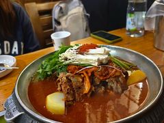 -喇喇排骨火锅·传统韩式脊骨汤(望京西园总店)