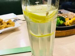-佰搭果·广式茶餐厅(西华路店)
