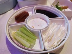 精品烤鸭-悦江(梅奔中心店)