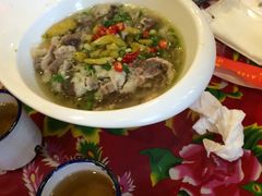 -篱笆院东北饺子王(欧阳路店)