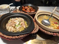 -领鲜天下·焗海鲜·花胶鸡(天目里店)