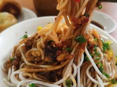 拌粉-老字号眼镜子煎包汤包店