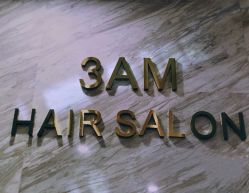 门面-3AM HAIR SALON染发烫发接发