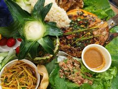 -沐毫傣泐云南菜孔雀宴•手抓饭傣味烧烤(曼听公园店)