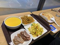 -李连贵熏肉大饼(金隅嘉品Mall店)