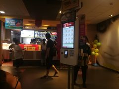 -麦当劳(新世纪环球中心店)