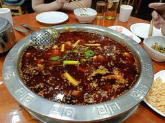 -刘胖娃鱼庄·特色肥肠鱼(杨家坪店)