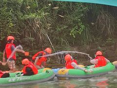 -雅鲁激流探险漂流