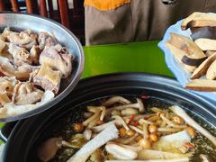 -百菇园野生菌煲(平武店)