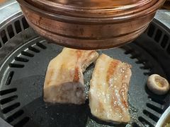 精品黑猪厚切五花肉-香猪坊韩国烤肉专属门店(魏公村店)