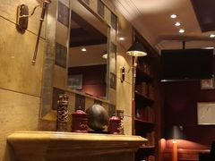 -记者俱乐部酒吧(北京瑞吉酒店)