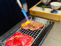火炙和牛寿司-铭牛烧肉·和牛海鲜自助(高新月牙湖店)