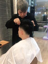 -意廊 Hair Salon