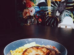 香煎三文鱼-新鲜誌·新派食集(万象天地店)