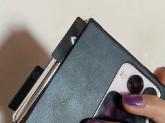 -华为授权体验店(中山公园来福士)