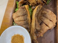 -鹤乡东北菜(崮山路店)