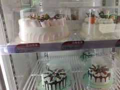 -DQ·蛋糕·冰淇淋(大宁国际商业广场店)