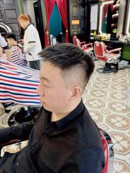 -豪帅男士理容馆