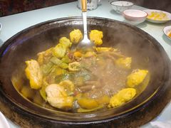 -鱼窝棚柴火铁锅炖(富山屯店)