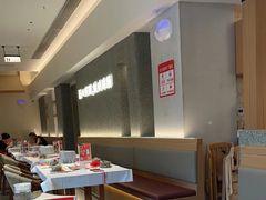-肥肥虾庄·金牌油焖大虾(汉口城市广场店)