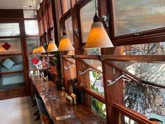 -银米·云南传统过桥米线(双廊黑金冠店)