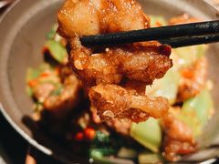 泡子姜烧牛蛙-吃饭皇帝大(长宁龙之梦店)