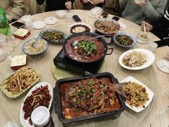 -江城燕子大排档(江汉路步行街店)