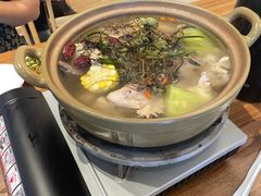 -齐齐衮·廟街生蚝雞煲(荔湾地铁站店)