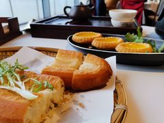 怀旧牛脷酥-白天鹅宾馆-宏图府餐厅