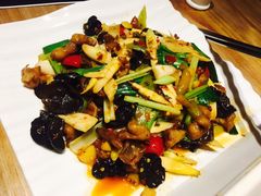 -兔槽江湖菜·重庆璧山兔(水围店)